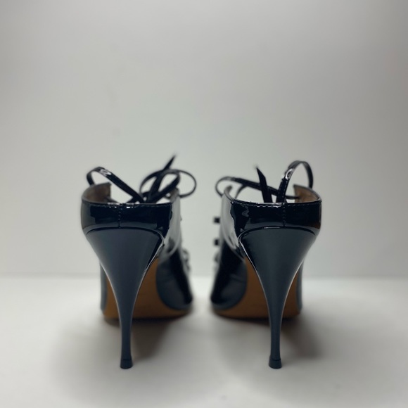 37 GIVENCHY Lace-up Heeled Sandals In Black - Picture 4 of 9